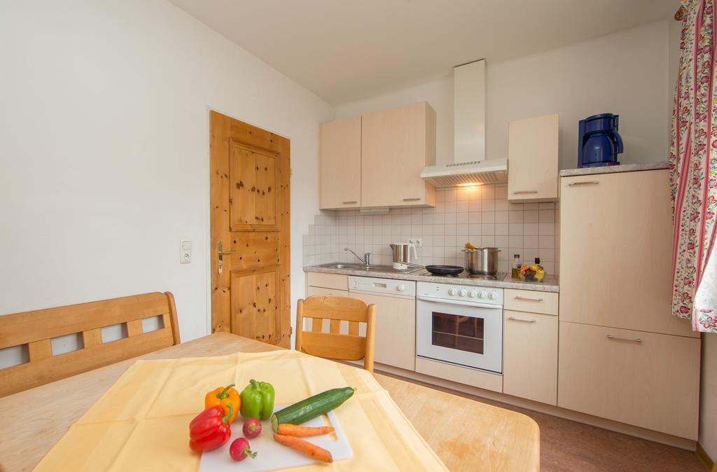 Hotel Pension Hubertus Zell am See Rom bilde