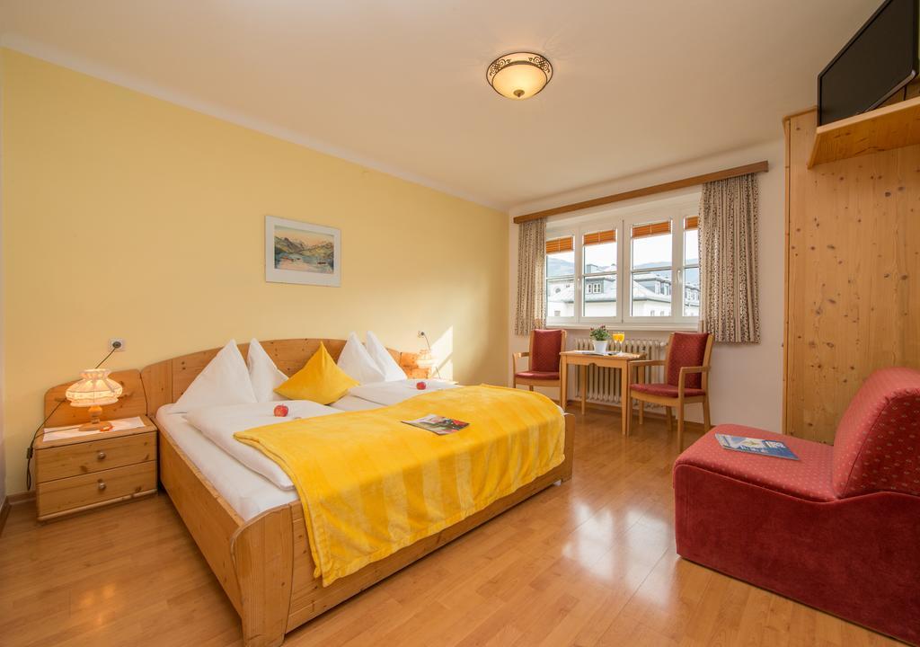 Hotel Pension Hubertus Zell am See Rom bilde