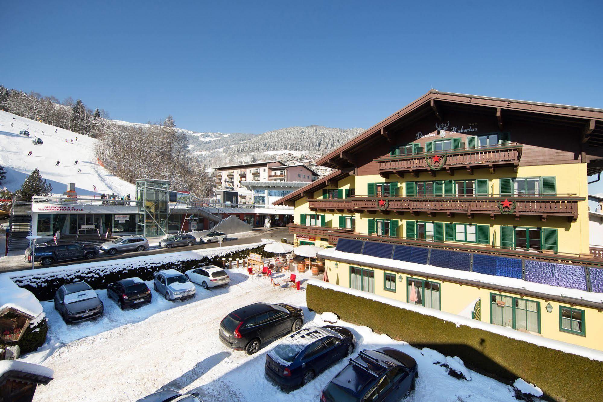 Hotel Pension Hubertus Zell am See Eksteriør bilde